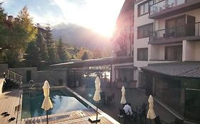 Pirin Deluxe Spa Studios